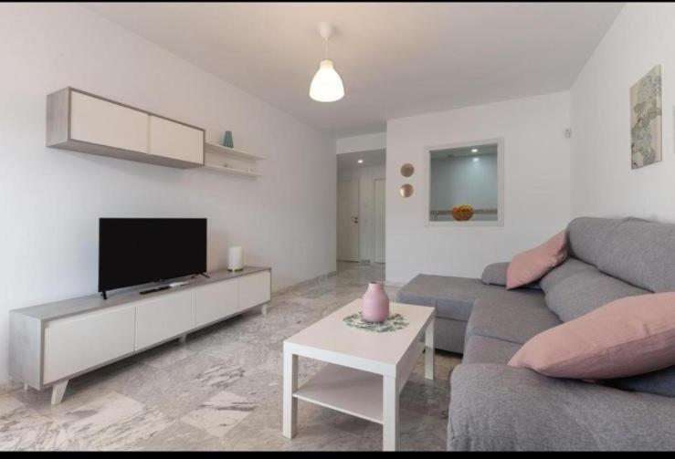 Apartamentos Torremolinos Centro 3 Luaran gambar